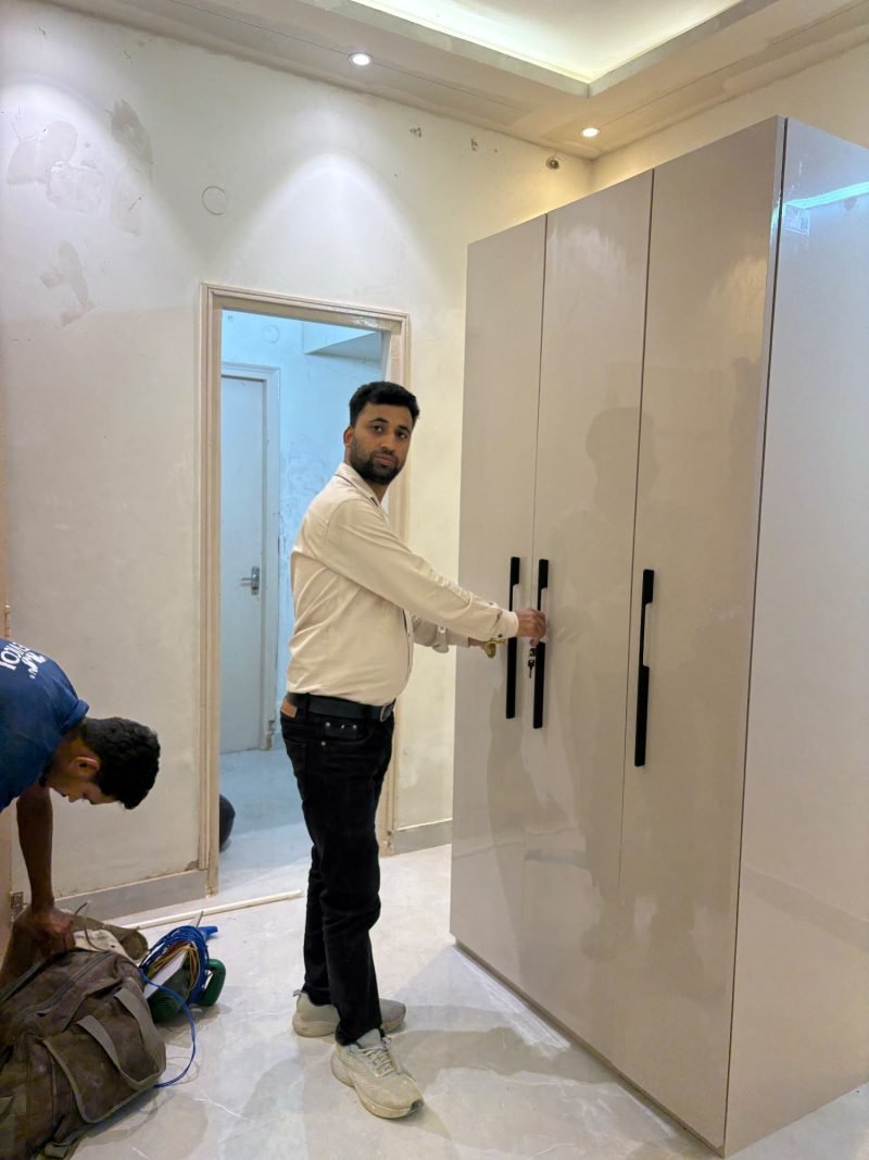 Modern Wardrobe Design | A TO Z INTERIOR DESIGNER